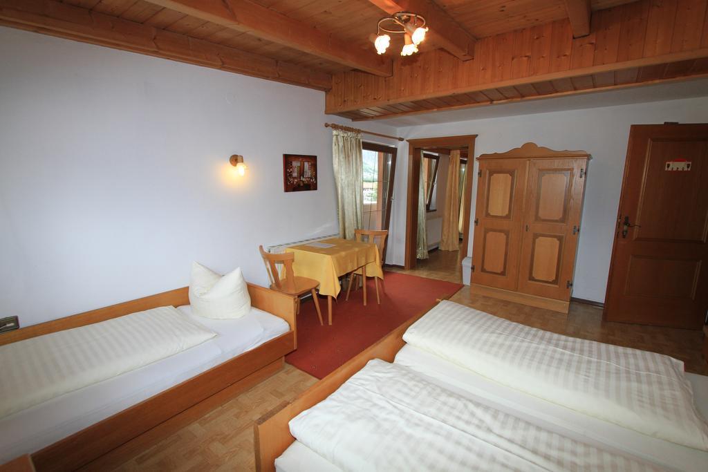 Hotel Restaurant Thurner Zams Quarto foto